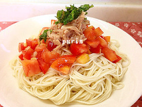 トマトと塩レモンのぶっかけそうめん